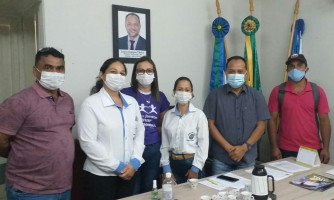 Regularização de Profissional é tema de reunião entre Prefeito e Agentes de Saúde